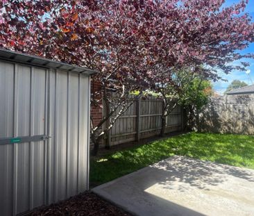 2/8 Bevis Street, Mulgrave - Photo 1