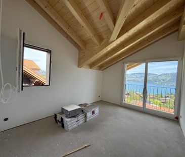 Attraktive Dachwohnung, Grosszügiger Balkon mit Seesicht, Erstbezug... - Photo 4