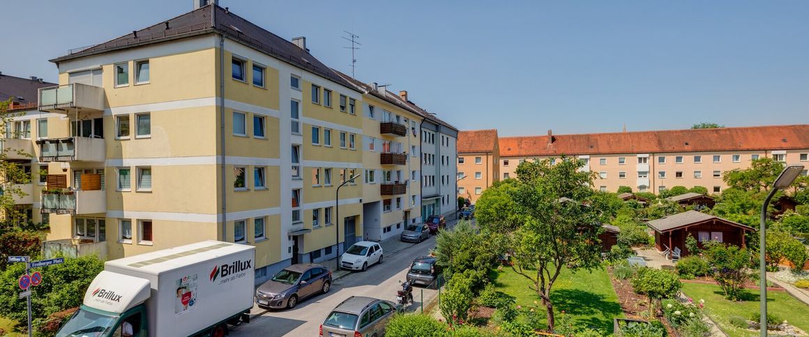 Nicely furnished 2-room apartment near Laimer Platz - Photo 1