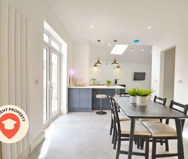 5 bedroom end of terrace house to rent - Photo 3