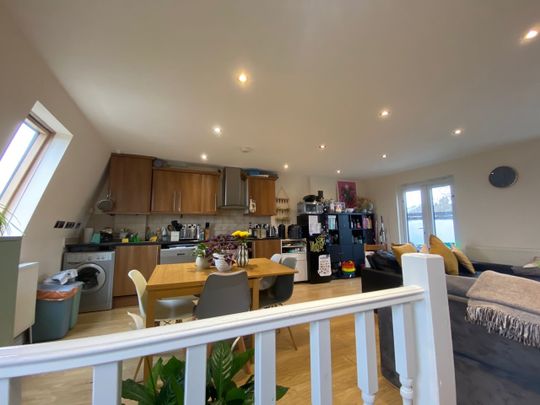 2 Bed Flat, Mill Lane, NW6 - Photo 1
