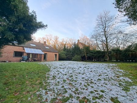 Zeer ruime en degelijke villa in een rustige, kindvriendelijke wijk - Photo 3