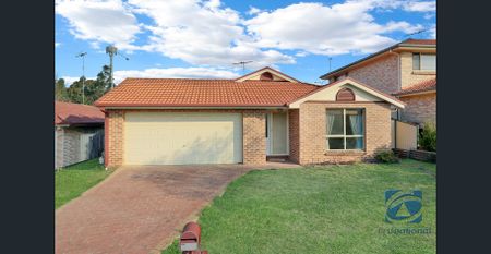 LARGE LIVING SPACES - Photo 3