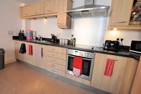 2 bedroom apartment to rent - Photo 5