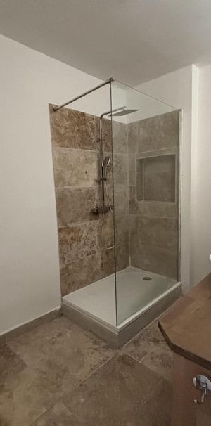 Location Appartement 2 pièces 61m² VITROLLES 13127 - Photo 1