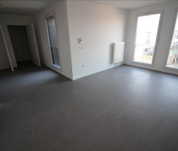 Location Appartement 2 pièces 47m² - Photo 2
