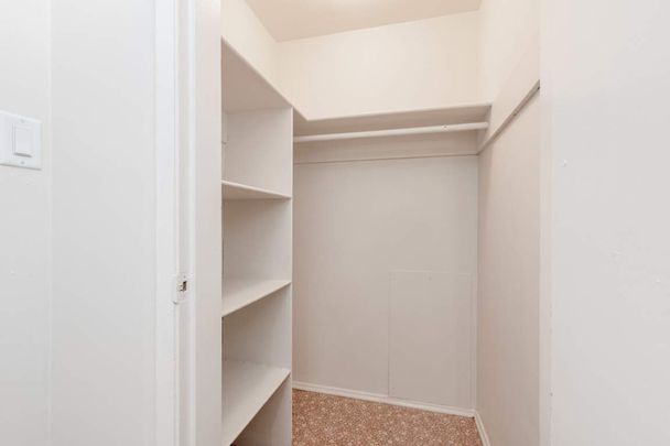 1 Bedroom - Photo 1