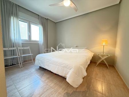 Noble luxury. Two bedroom apartment in a quiet urbanization overlooking the sea and golf cour - Photo 4