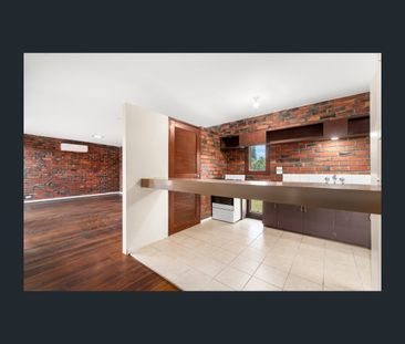 1/2 McDowall Street, Mitcham, Vic 3132 - Photo 2