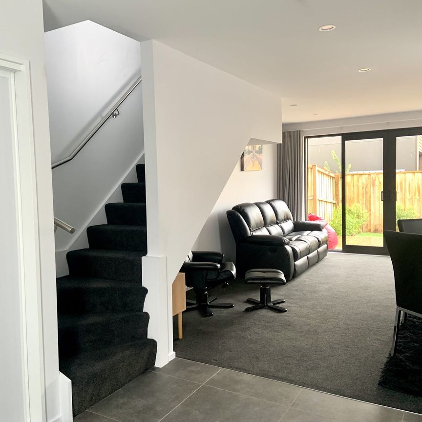 St. Albans, 2 bedrooms - Photo 1