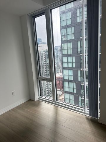 For Lease - 8 Widmer Street Unit# 3703, Toronto, Ontario - Photo 2