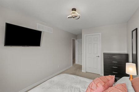 For Lease - 2302 Watercolours Way, Barrhaven, Ontario - Photo 5
