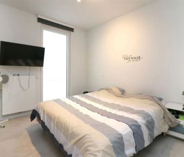 Gelijkvloers app., twee slpk, zonnig terras in centrum te Averbode - Photo 1