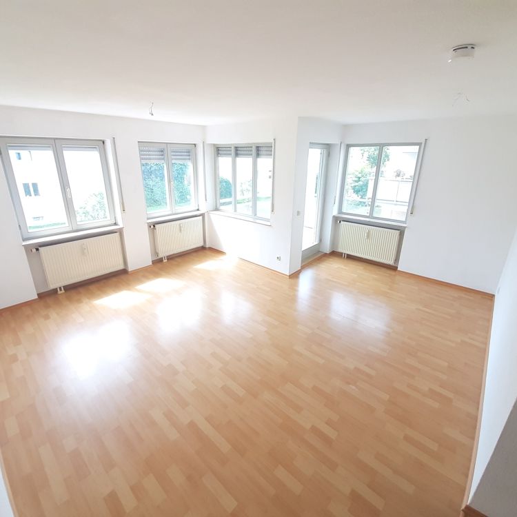 Schöne Wohnung im Grünen - Photo 1