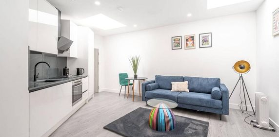 1 bedroom flat to rent - Photo 2