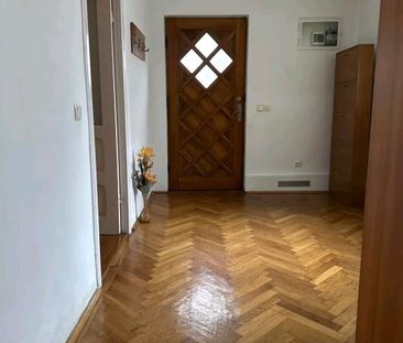Campina - ap. 2 cam la curte - 350 Euro/Luna - Fotografie 4