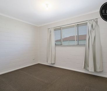 1/450 Douglas Road, Lavington - Photo 3