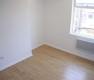 Broughton Drive, Liverpool, L19 - Photo 1