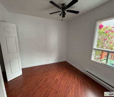 302, rue Saint-Sauveur, Saint-Sauveur à louer - Photo 2