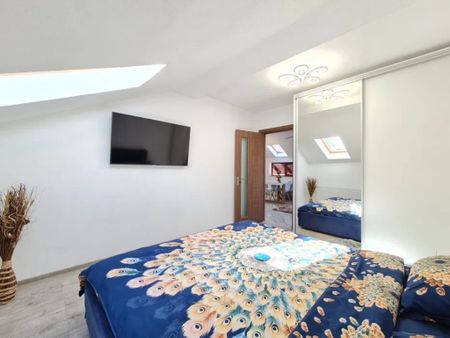 Casa cu doua apartamente Craiter - Fotografie 3