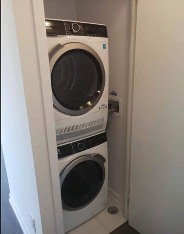 For Lease - 219 Dundas Street Unit# 515, Toronto, Ontario - Photo 4