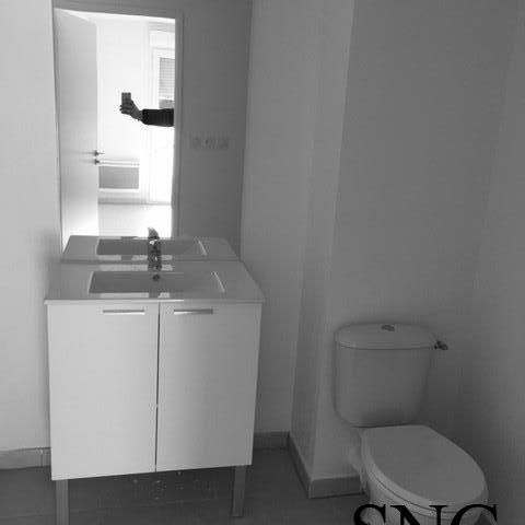 T2 AVEC TERRASSE+PARKING - Photo 1