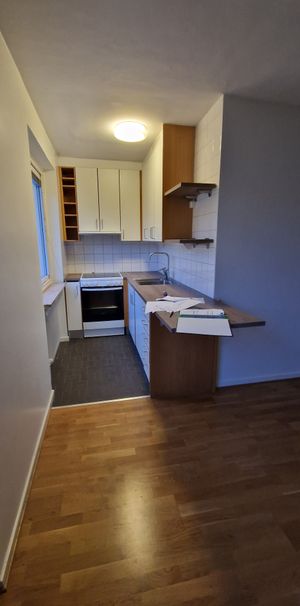 Östra Stallmästaregatan 12 - Photo 1