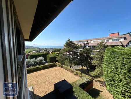 Location Appartement 2 pièces 35m² BLONVILLE SUR MER 14910 - Photo 3