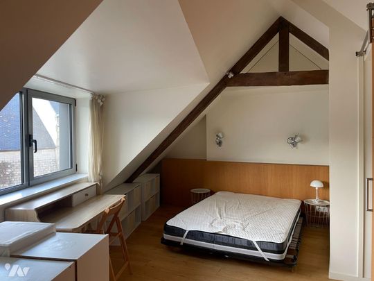 PONT-AVEN, centre-ville, duplex à louer Place Julia, au c?ur de la cité des peintres, vue enso... - Photo 1