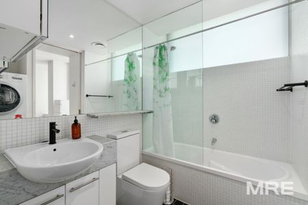 604/225 Elizabeth Street, Melbourne - Photo 2