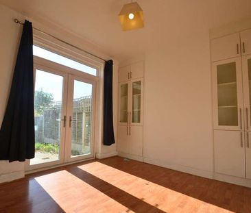 London Road, Staines-upon-thames, TW18 - Photo 4