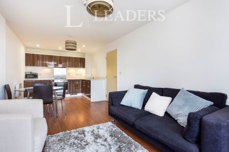 1 bedroom apartment to rent Nankeville Court, Guildford Road, Woking, GU22 - Photo 3