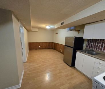 For Lease - 15 Twin Pines Crescent Unit# BSMT, Brampton, Ontario - Photo 4