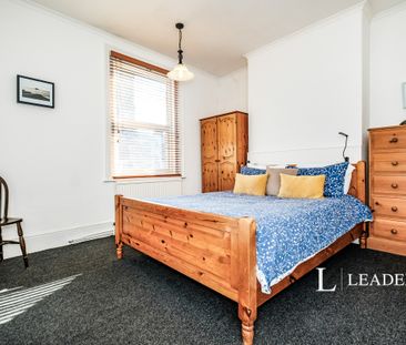 4 bedroom semi-detached to rent Salisbury Road - Photo 6