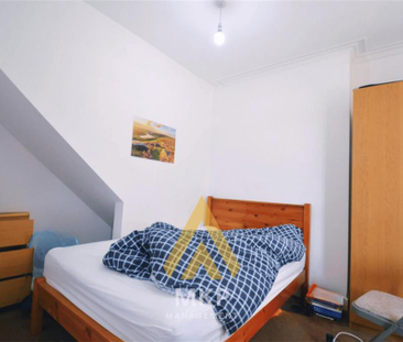 3 bedroom terraced house to rent - Photo 4