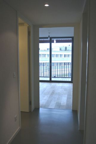 2.5 Zimmer, 86 m², 3. Stock - Photo 2