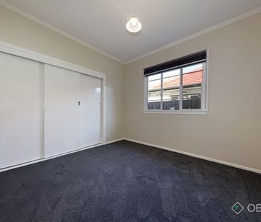 6 Sumersett Avenue Oakleigh South VIC - Photo 6