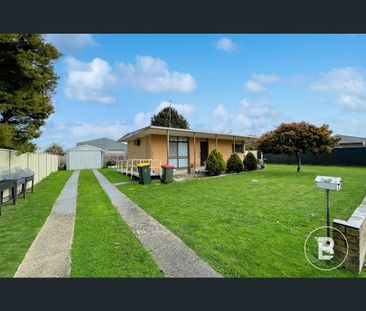 62 Longley Street, Alfredton, Vic 3350 - Photo 1