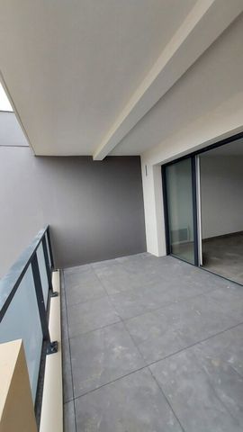 Location Appartement 3 pièces 62m² PERPIGNAN 66000 - Photo 2