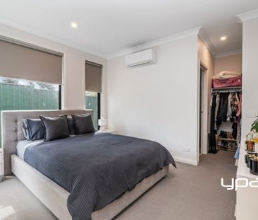 Low Maintenance & Convenient Location - Photo 3