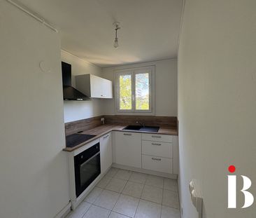 Location Appartement 4 pièces 63m² ST HERBLAIN 44800 - Photo 2