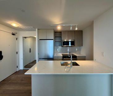 For Lease - 2075 Lakeshore Road, Burlington, Ontario - Photo 4