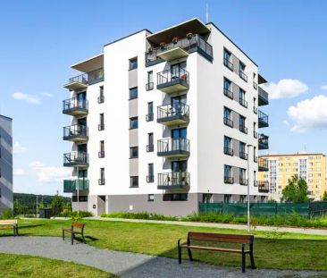 Prostorný byt 1+kk s terasou a předzahrádkou, 41 m - Photo 6