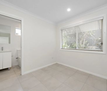 Modern Comfort in a Prime Castle Hill Pocket - Photo 2