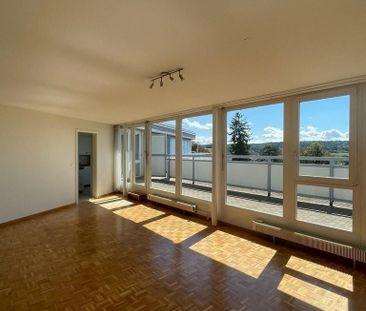 Helle und charmante Wohnung in Stadtnähe - Photo 2
