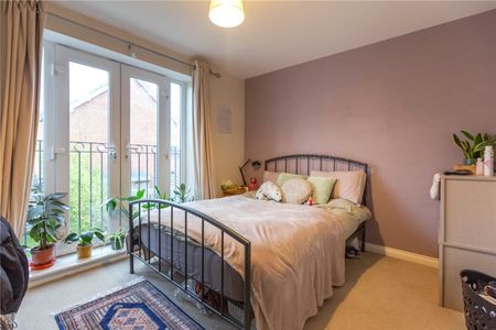 Wood Mead, - Photo 2