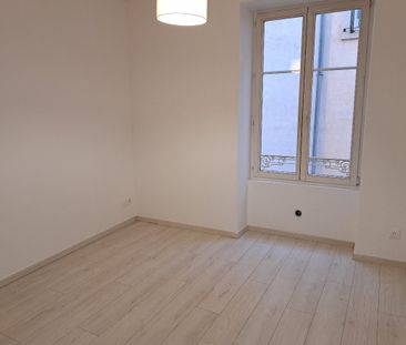 Location Appartement 4 pièces 75m² - Photo 5