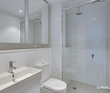 502/20 Queen Street, BLACKBURN - Photo 3