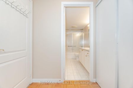 For Lease - 2502 Rutherford Road Unit# 216, Vaughan, Ontario - Photo 3