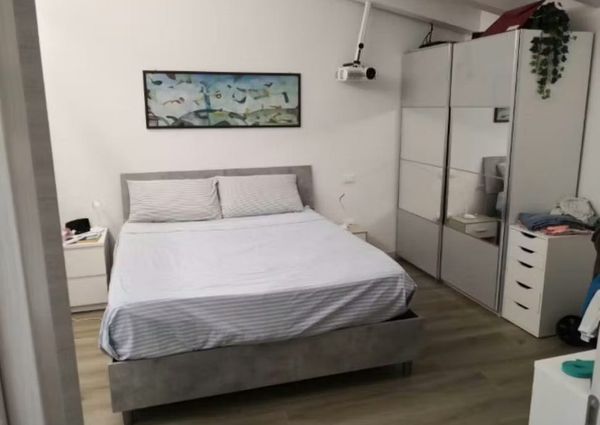 Via Vecchia, Padova, Veneto 35127